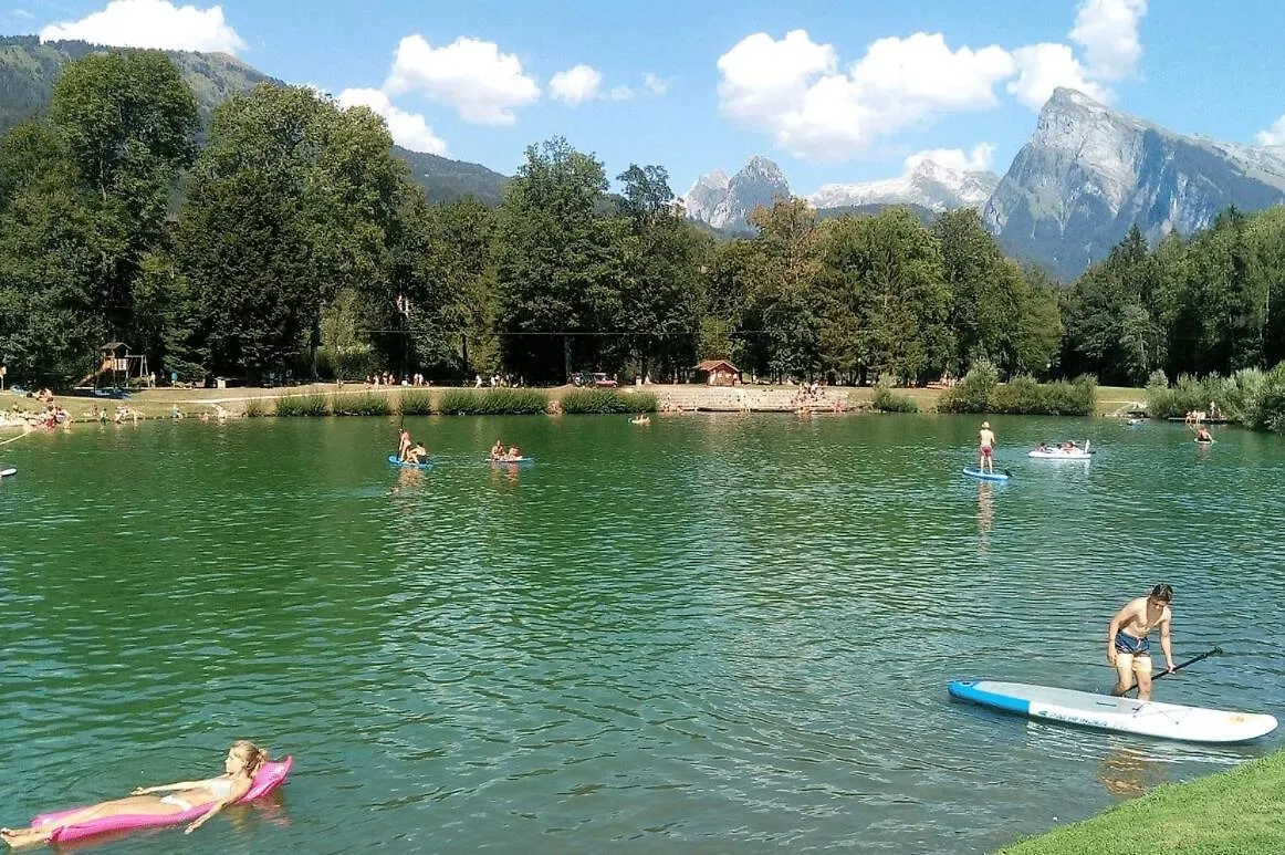 Chalet Du Bief , Morillon 4-6 Pers 0*,
