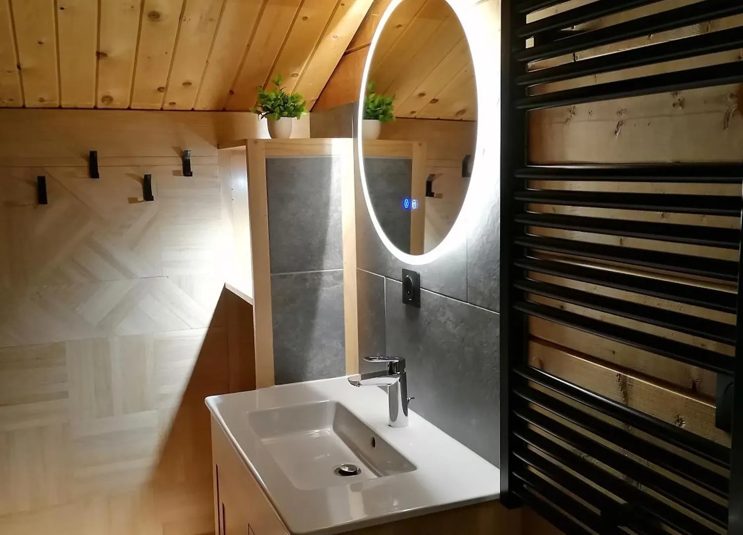 Chalet Du Bief , Morillon 4-6 Pers France